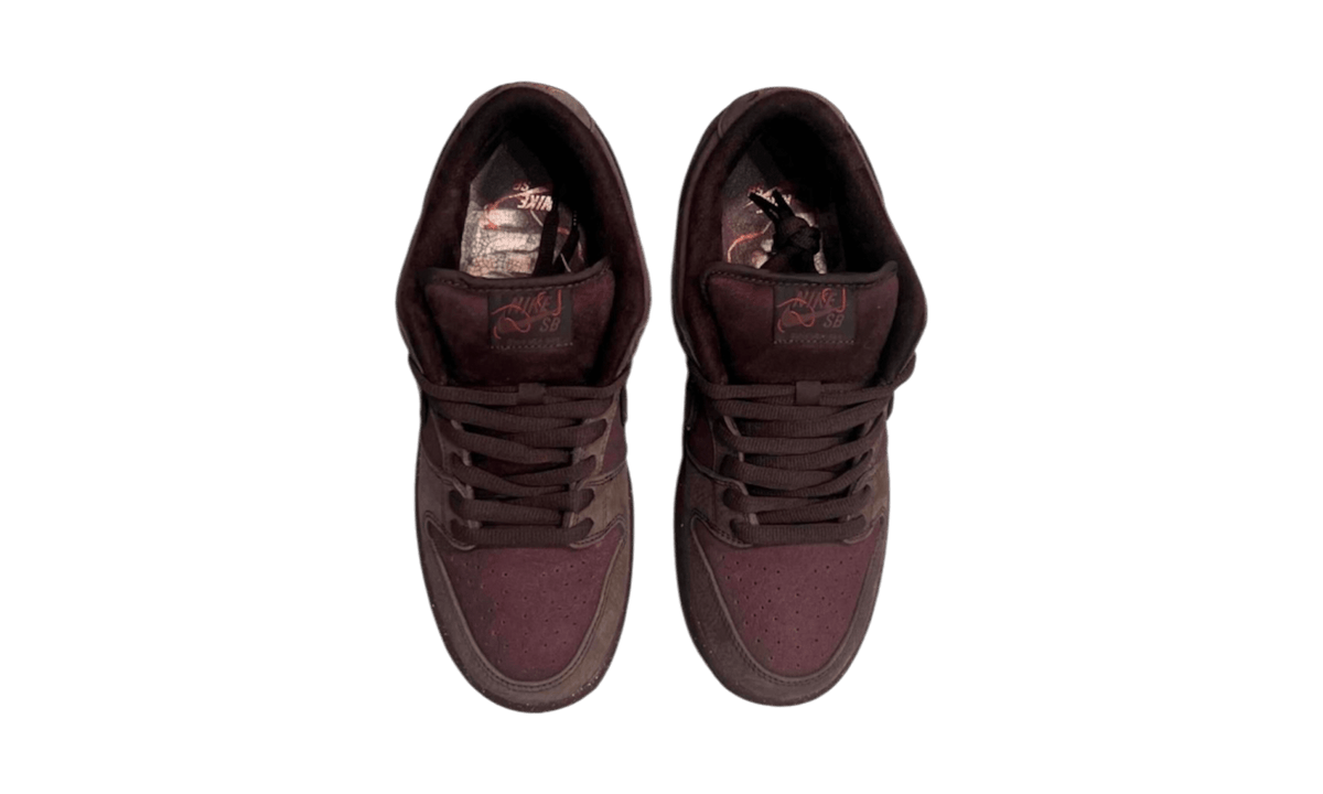Nike SB Dunk Low City of Love Burgundy Crush (PreOwned)