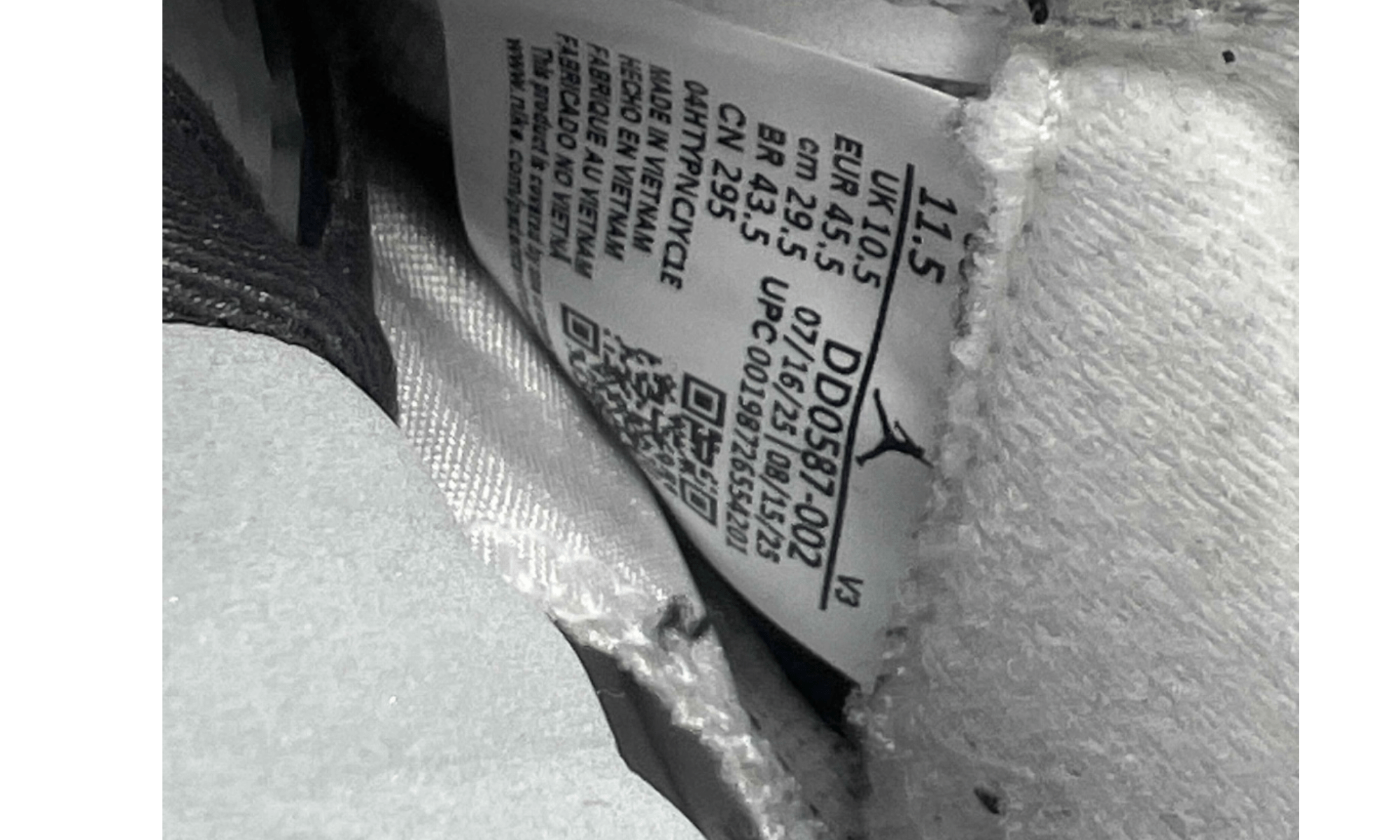Jordan 5 Retro Wolf Grey (2026) (PreOwned)