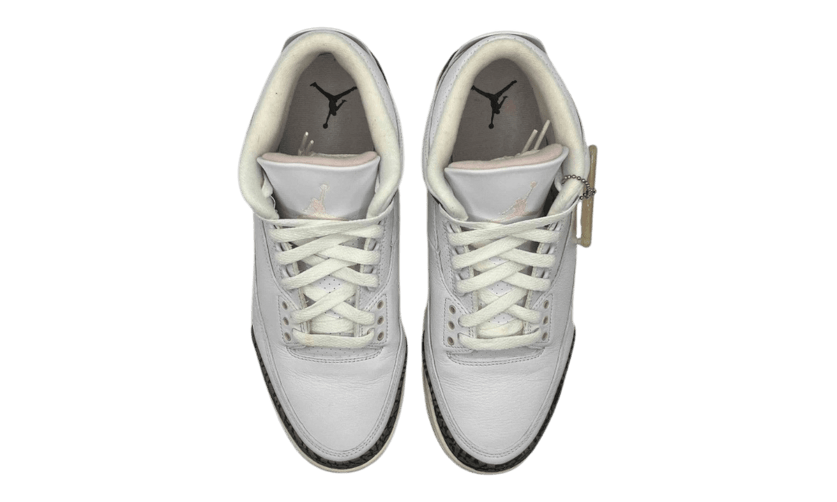 Jordan 3 Retro Neapolitan Dark Mocha (Women's) (PreOwned)