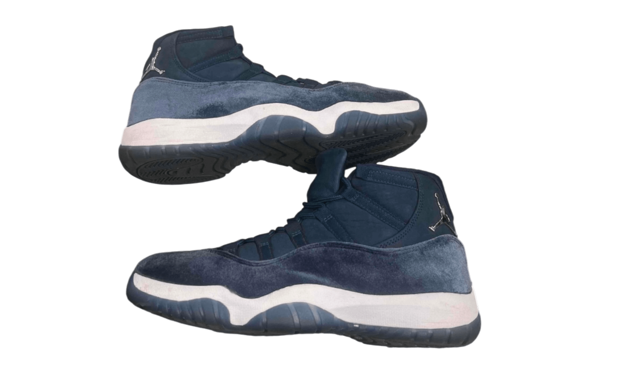Jordan 11 Retro Midnight Navy (Women's) (PreOwned) (No Box)