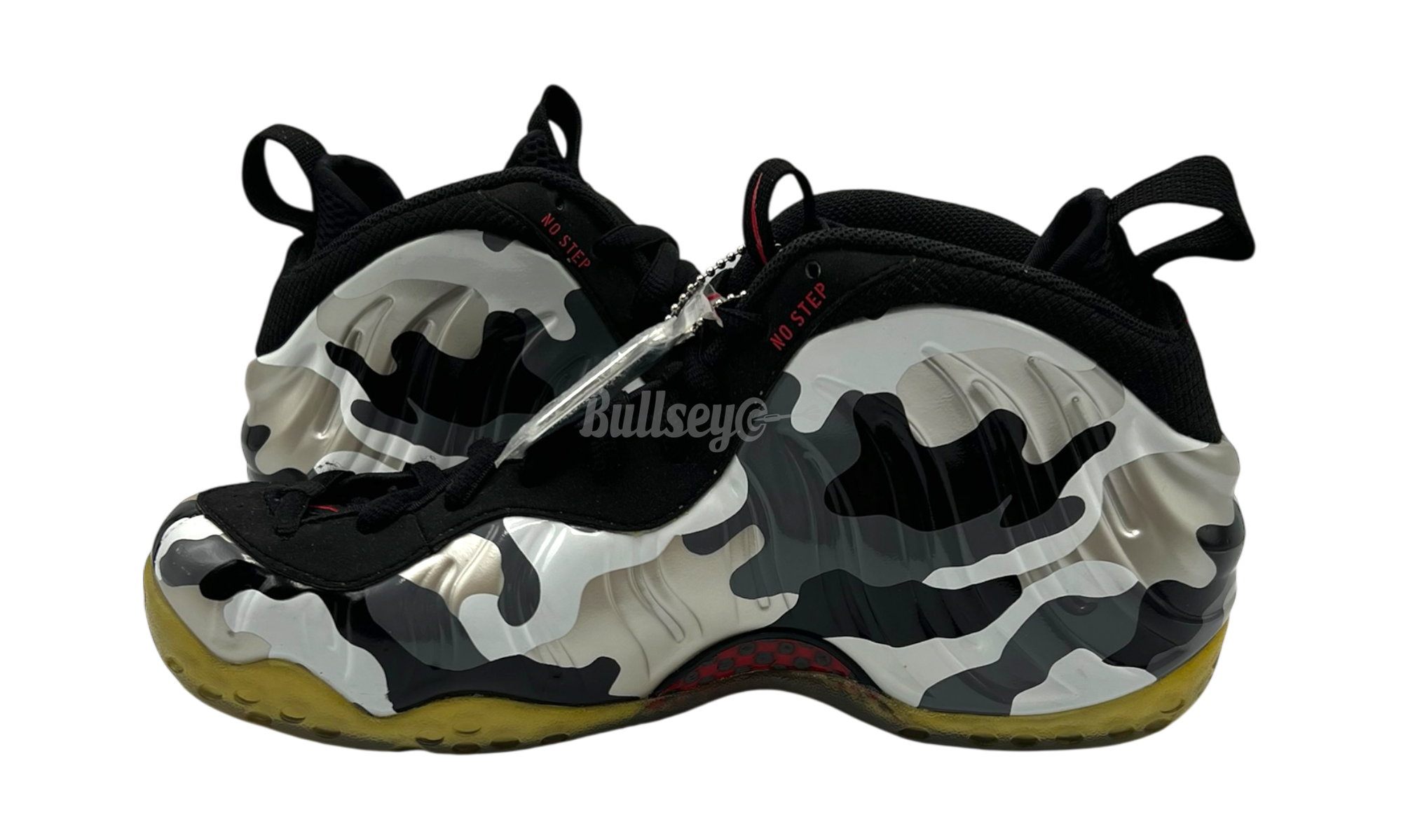Nike Air Foamposite One "Fighter Jet" (Yellowing) (No Box)