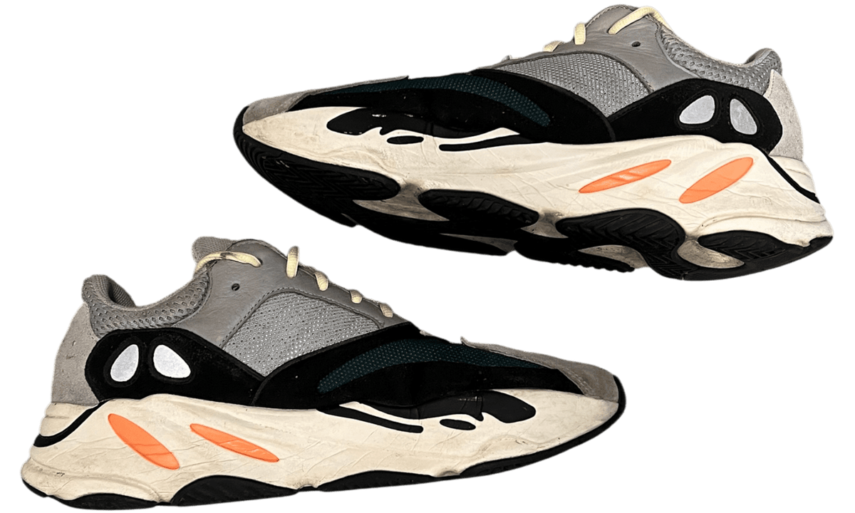 adidas Yeezy Boost 700 Wave Runner (PreOwned)