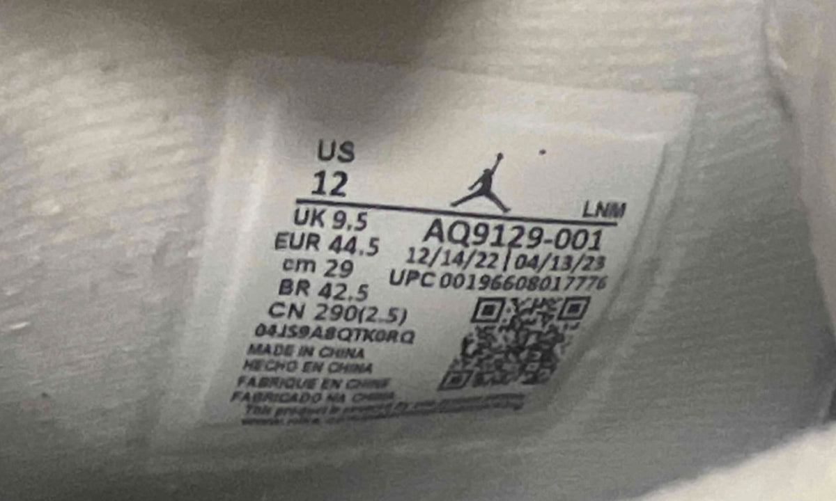 Air Jordan 4 Retro "Frozen Moments" (Womens) (PreOwned) (No Box)