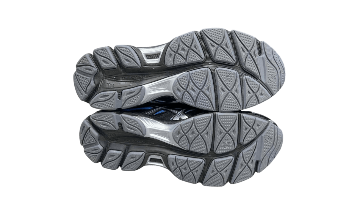 ASICS Gel-Cumulus 16 Black Pure Silver Blue (PreOwned)