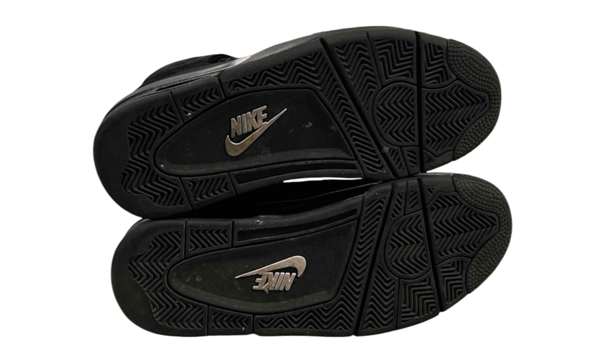 Air Jordan 4 Retro Black Cat (2025) (PreOwned)
