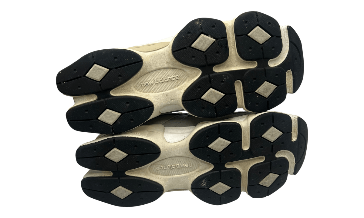 New Balance 9060 Rain Cloud (GS) (PreOwned) (Rep Box)
