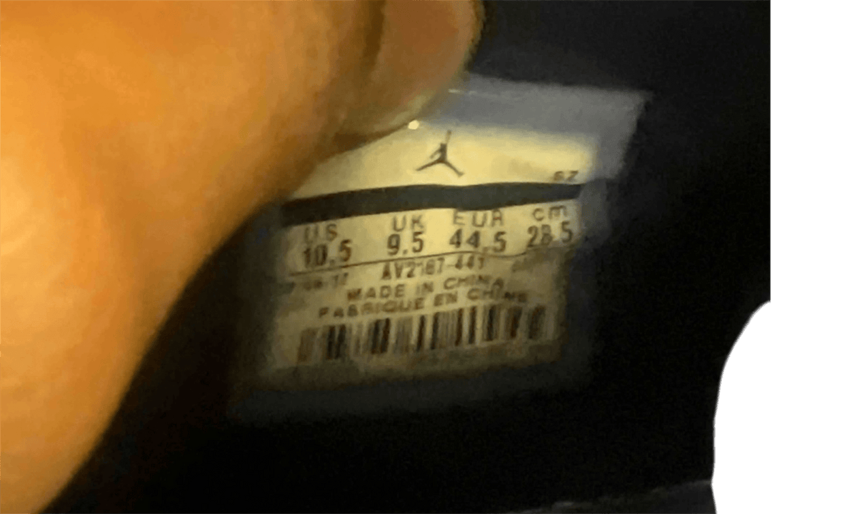 Jordan 11 Retro Low Derek Jeter RE2PECT (PreOwned)