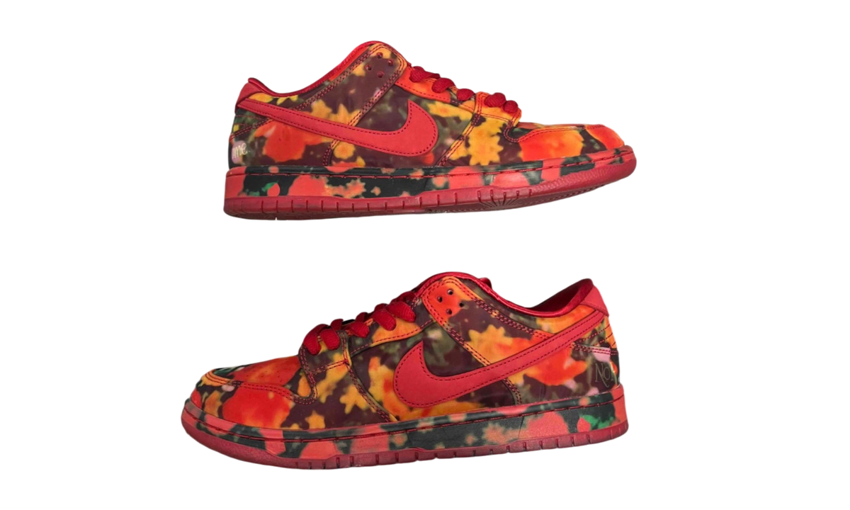 Nike SB Dunk Low The Wizard of Oz Poppy Field (PreOwned)