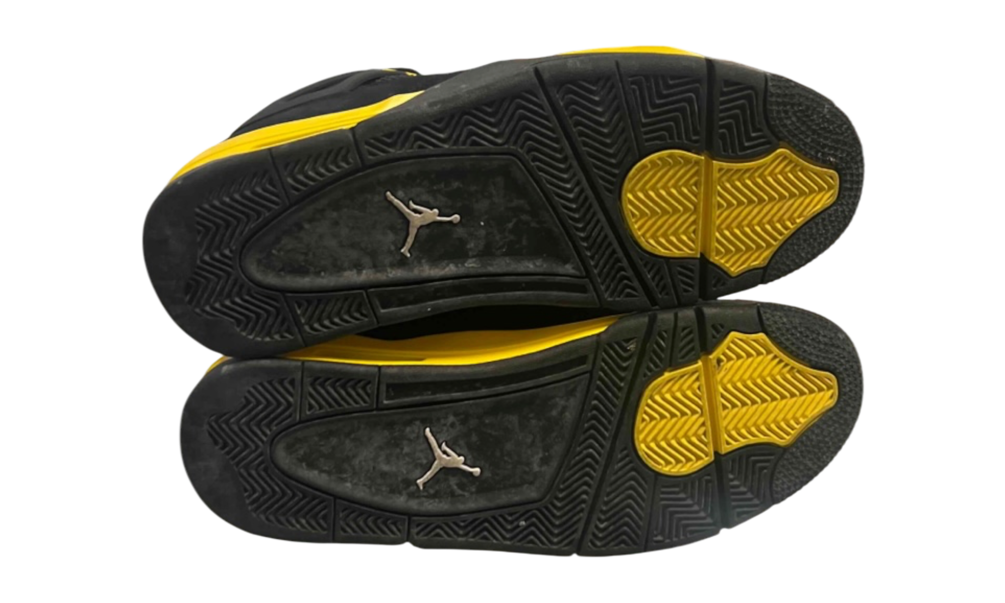 Air Jordan 4 Retro "Thunder" (2023) (PreOwned)