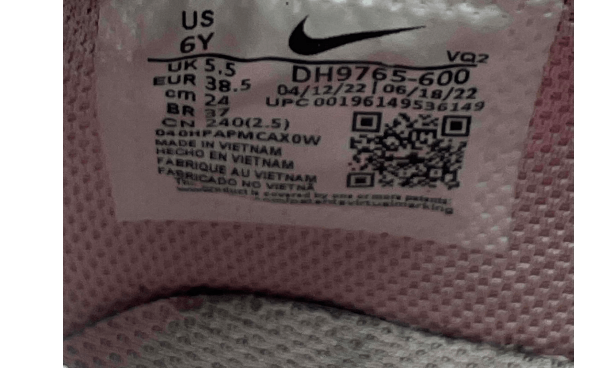 Nike Dunk Low Triple Pink (GS) (PreOwned) (No Box)