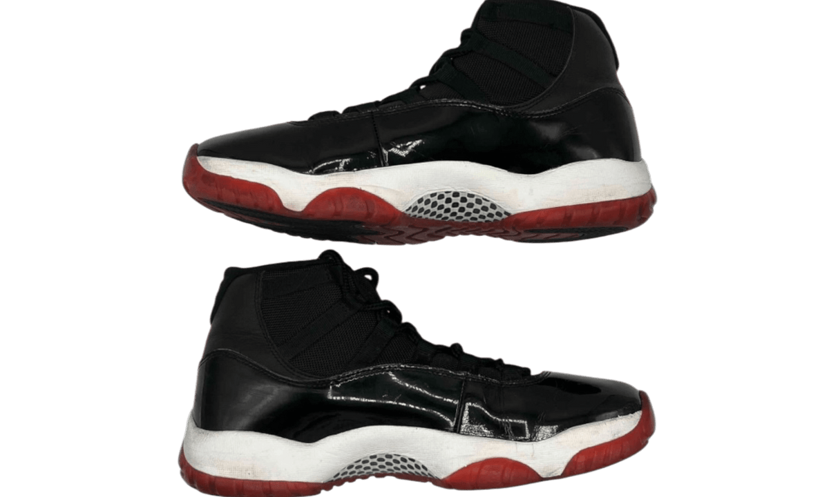 Jordan 11 Retro Playoffs Bred (2019) (PreOwned) (No Box)
