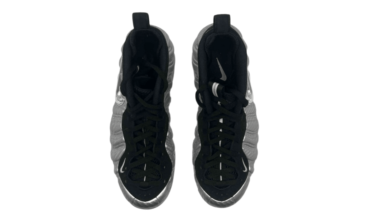 Nike Air Foamposite Pro Metallic Silver (PreOwned)