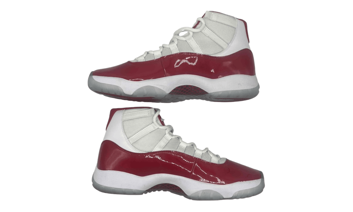 Air Jordan 11 Retro "Cherry" (PreOwned)