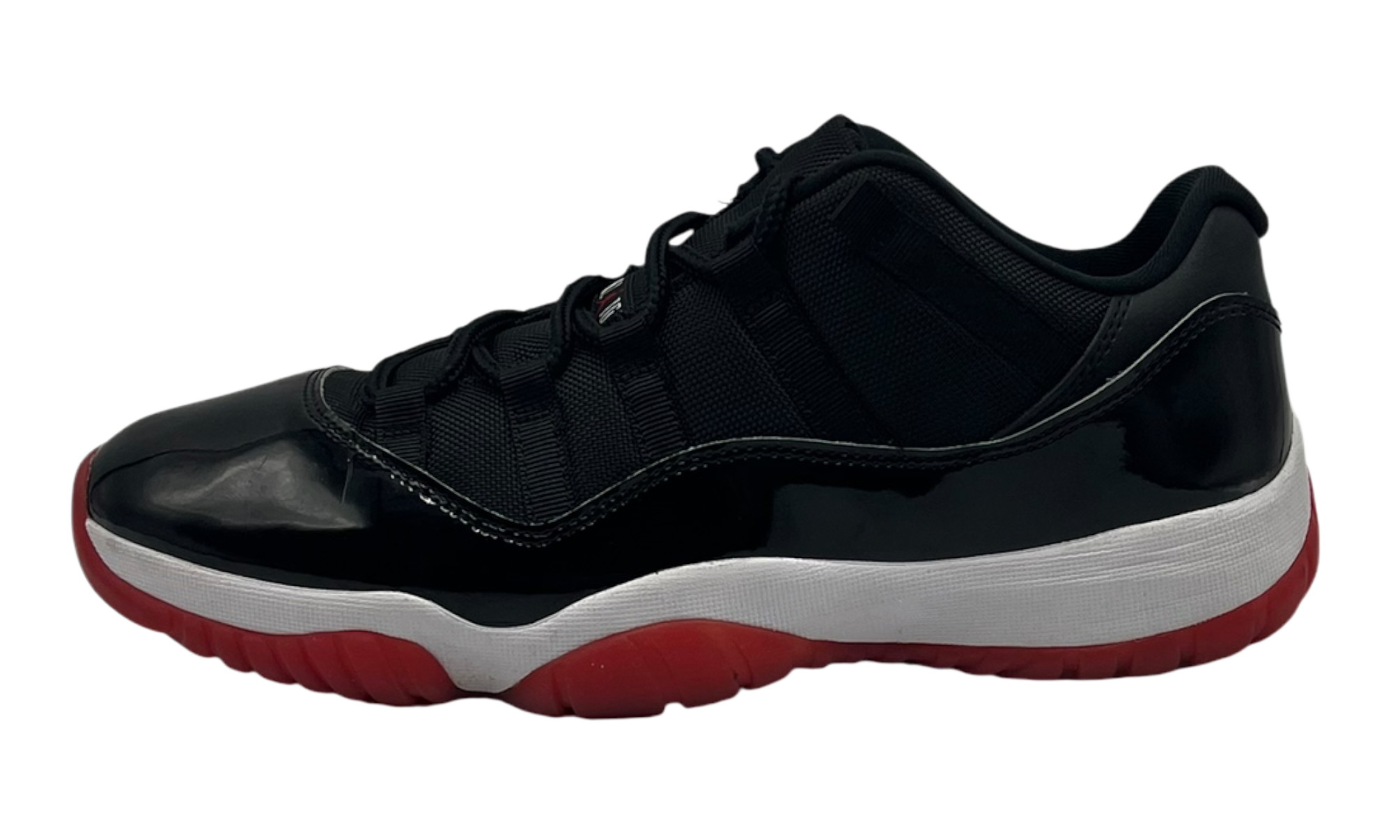 Air Jordan 11 Retro Low "Bred" (2025) (PreOwned)