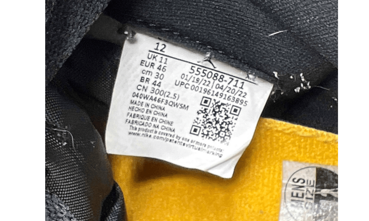 Air Jordan 1 Retro High OG "Taxi" (PreOwned)