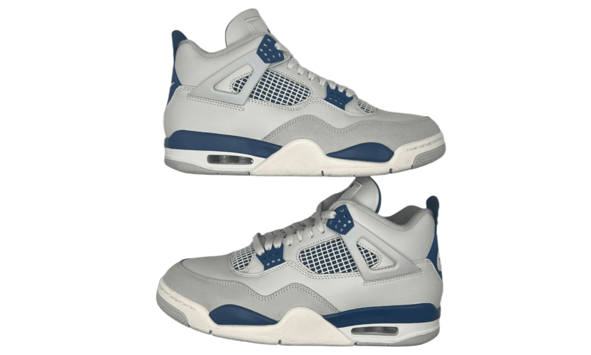 Air Jordan 4 Retro "Military Blue" (2024) (PreOwned)
