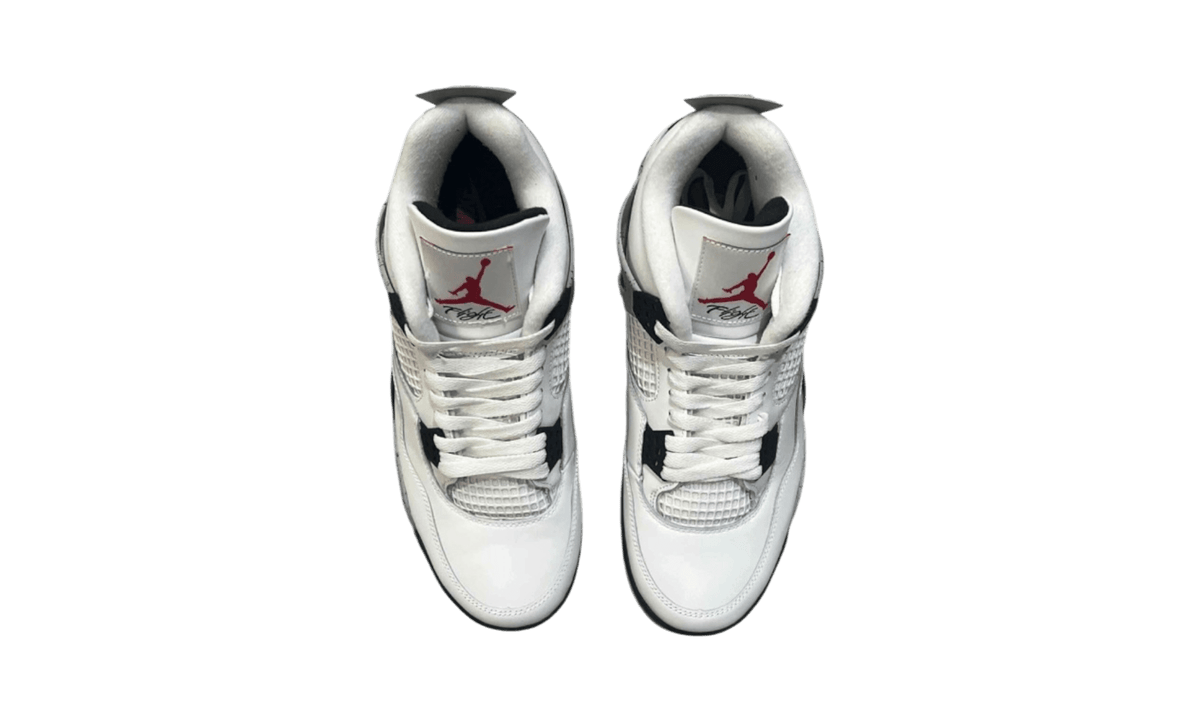 Jordan 4 Retro White Cement (2025) (PreOwned)