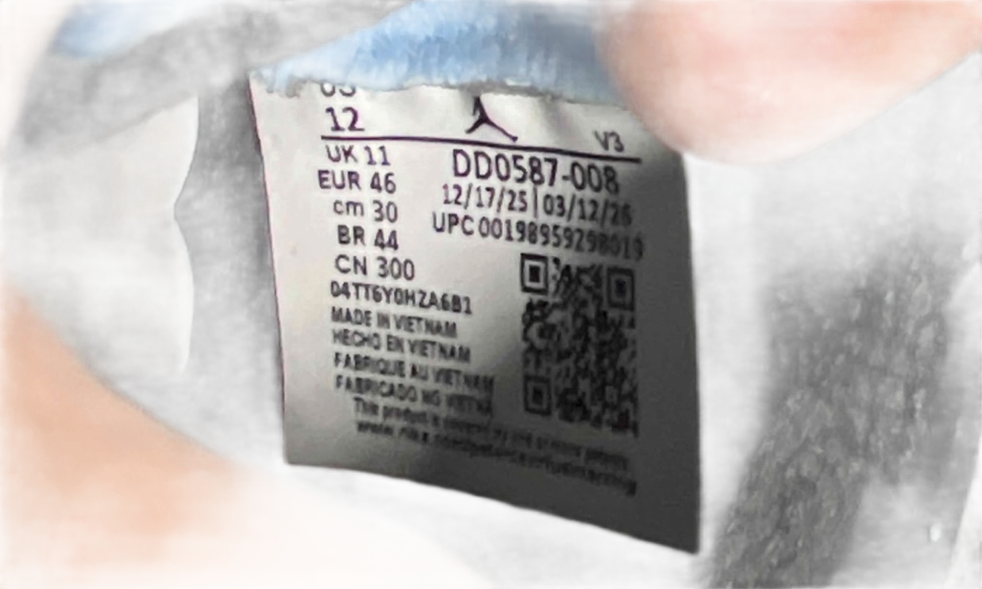 Jordan 5 Retro Black University Blue (2026) (Preowned)