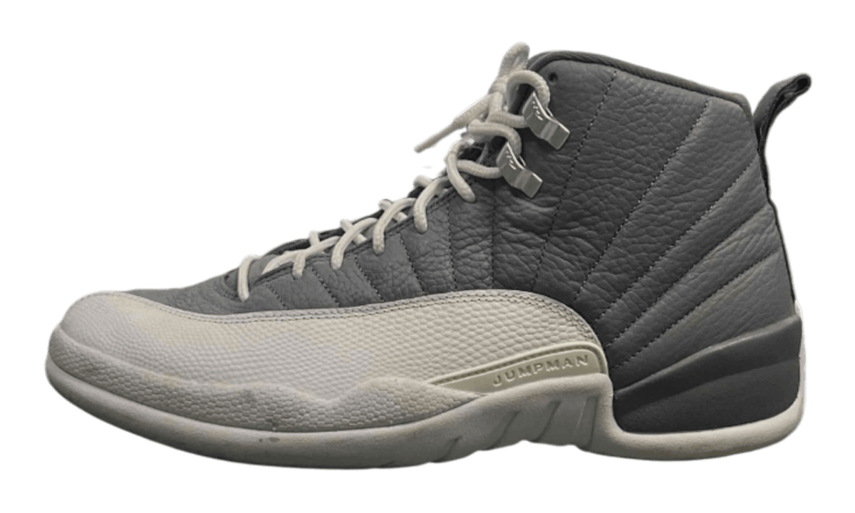 Air Jordan 12 Retro "Stealth" (PreOwned)