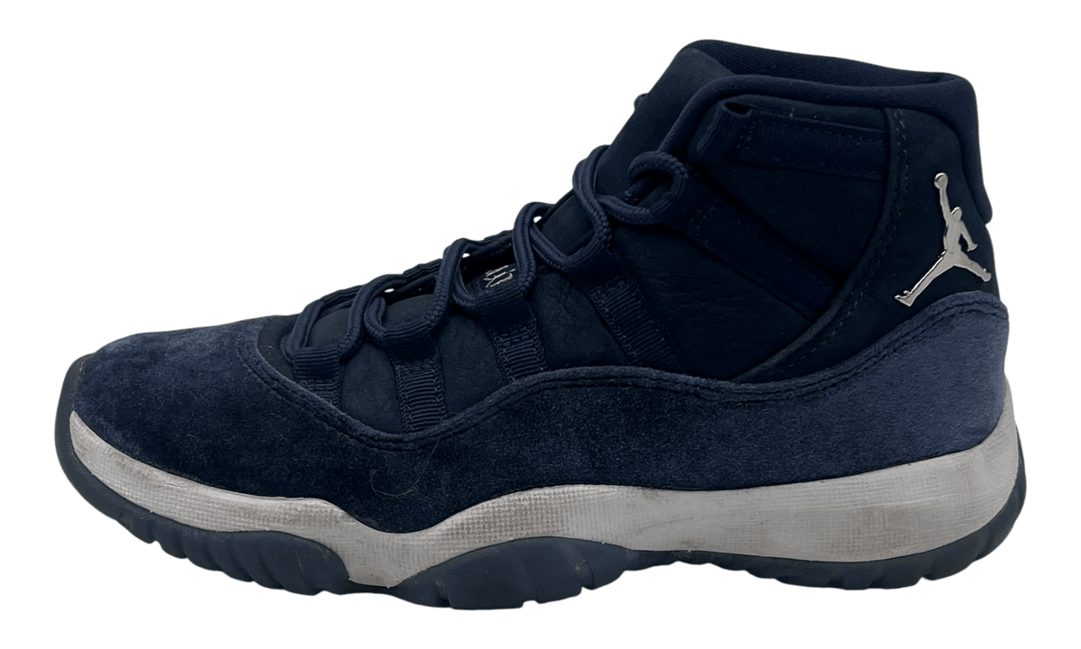Jordan 11 Retro Midnight Navy (Women's) (PreOwned) (No Box)