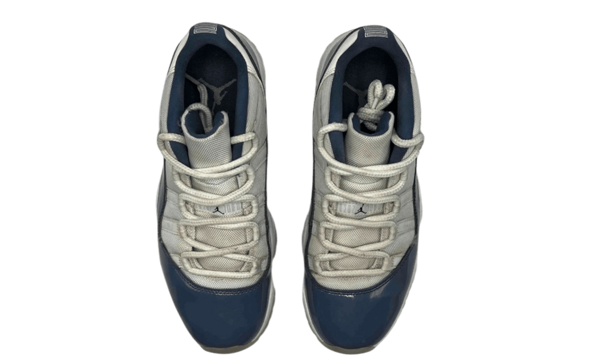 Jordan 11 Retro Low Diffused Blue (PreOwned)