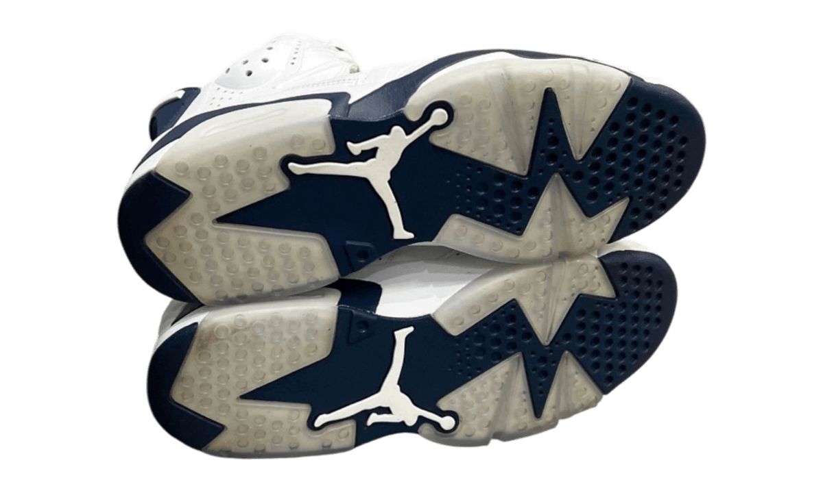 Jordan 6 Retro Midnight Navy (2022) (PreOwned)