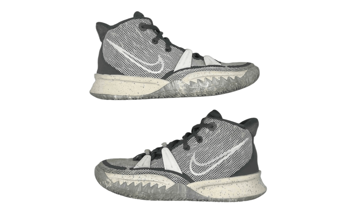 Nike Kyrie 7 SE GS (PreOwned) (No Box)