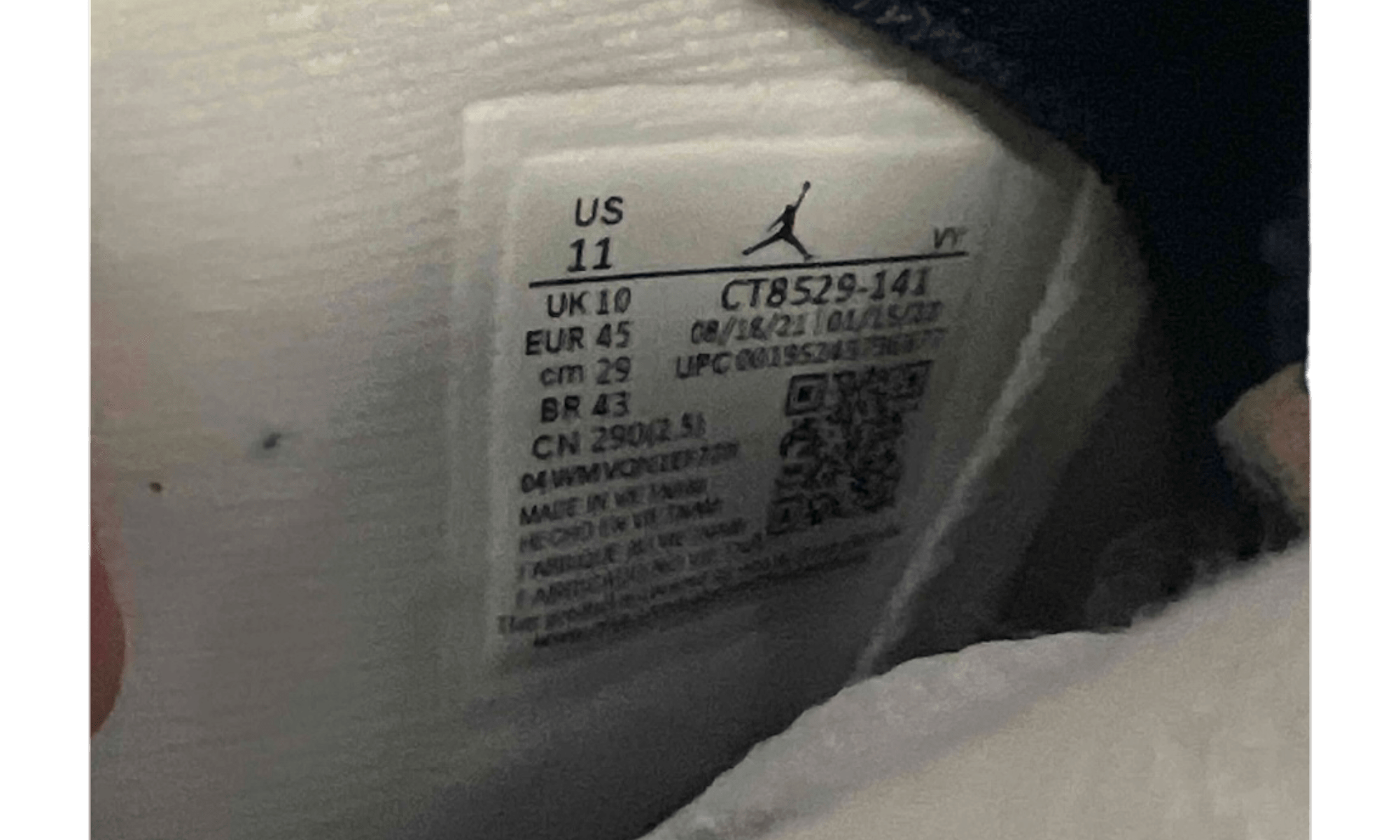 Jordan 6 Retro Midnight Navy (2022) (PreOwned)