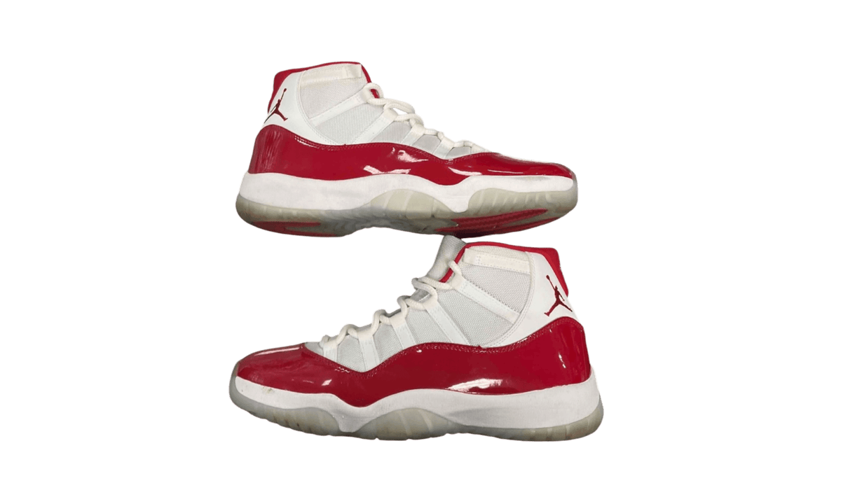 Air Jordan 11 Retro "Cherry" (PreOwned)