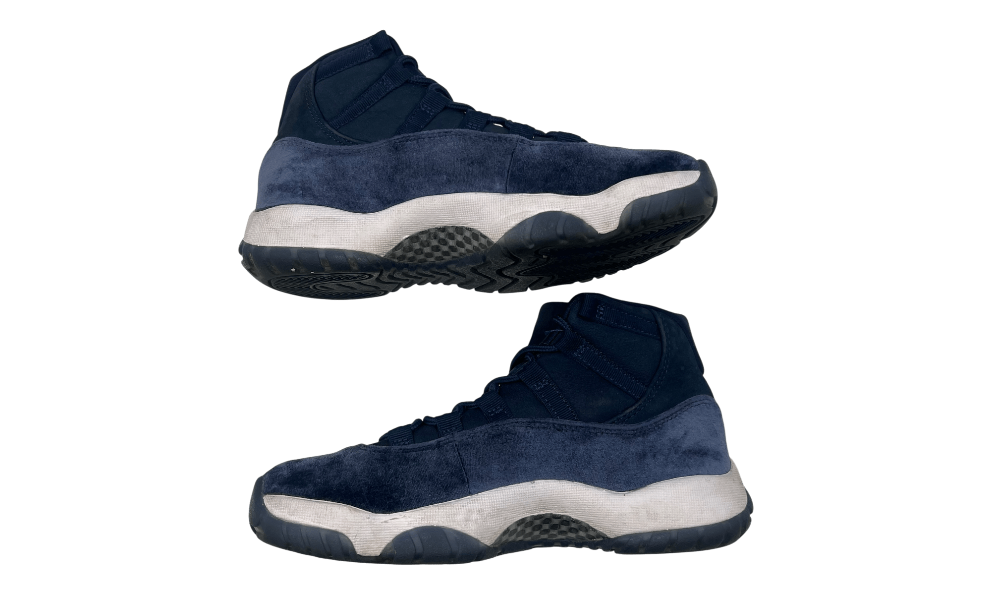 Jordan 11 Retro Midnight Navy (Women's) (PreOwned) (No Box)