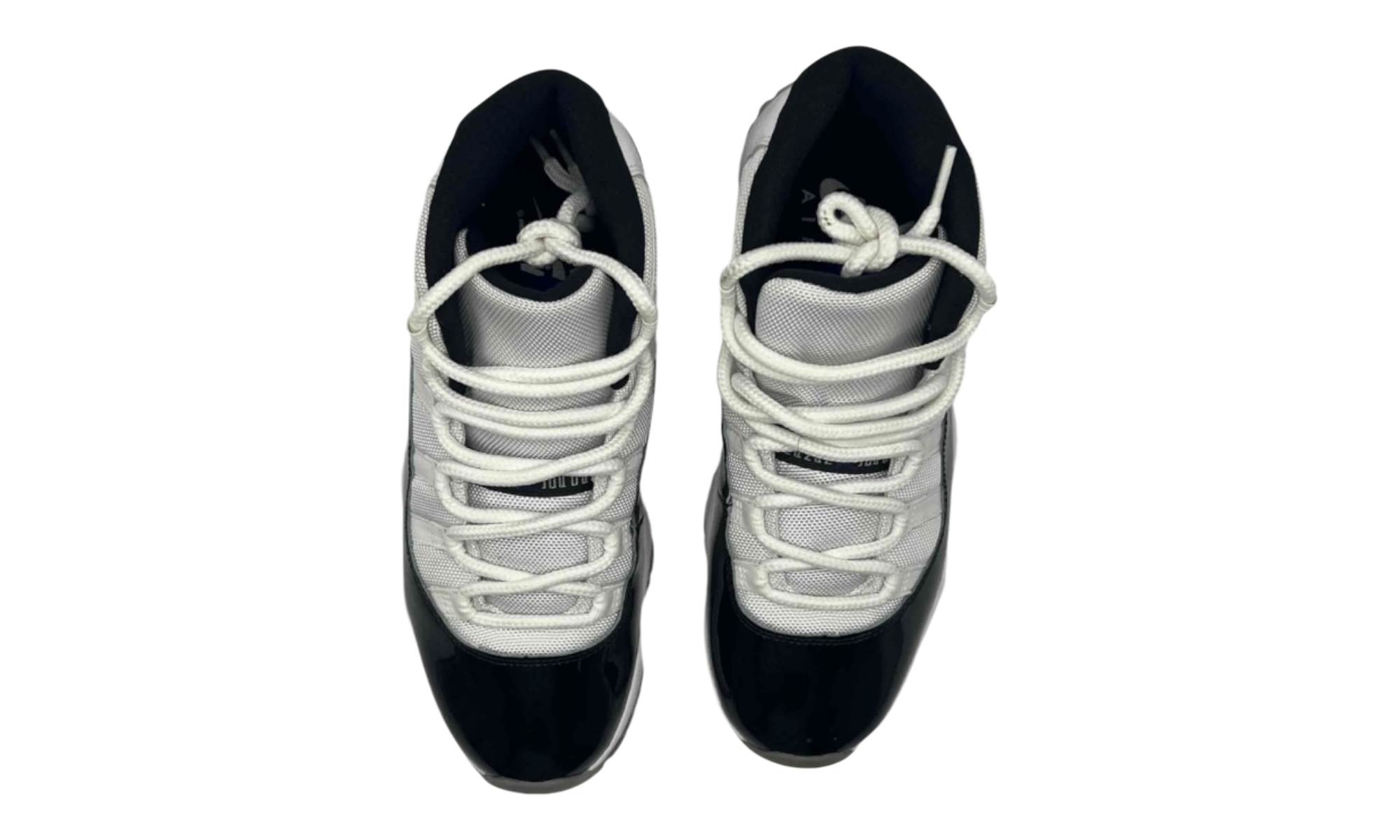 Jordan 11 Retro Concord (2018) (preowned)
