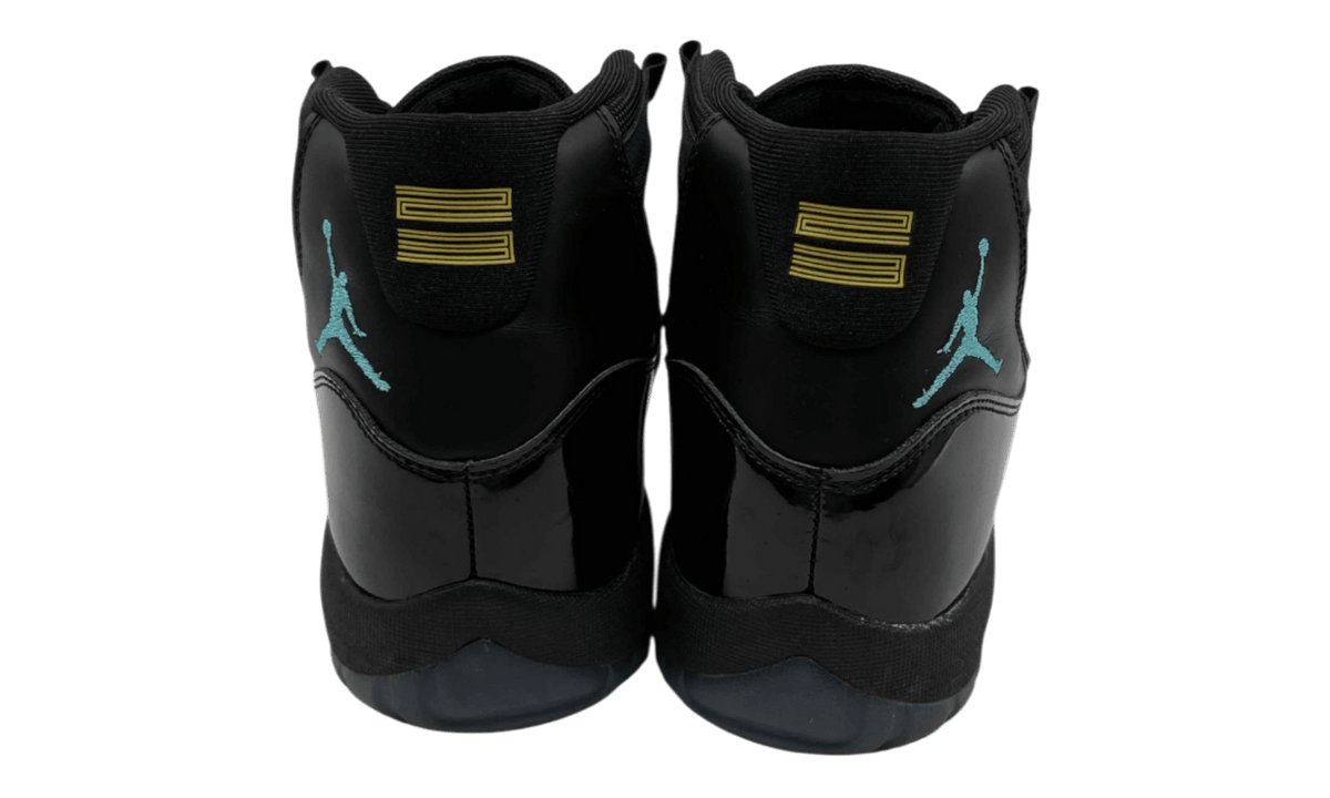 Jordan 11 Retro Gamma Blue (2025) (PreOwned)