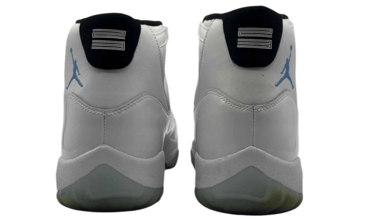 Air Jordan 11 Retro "Legend Blue" (2024) (PreOwned)