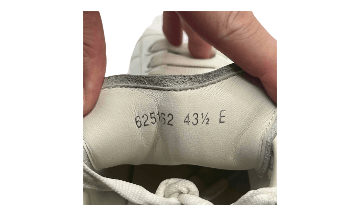 Alexander Mcqueen White Navy Patent (PreOwned)