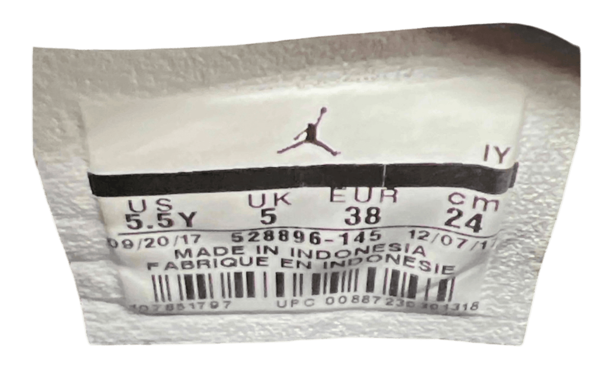 Jordan 11 Retro Low Iridescent (GS) (PreOwned)