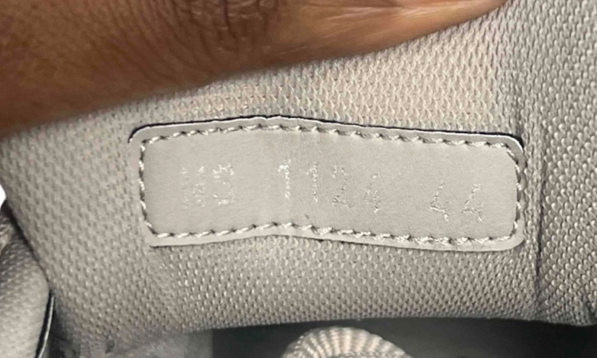 Dior b30 Tan (Preowned)