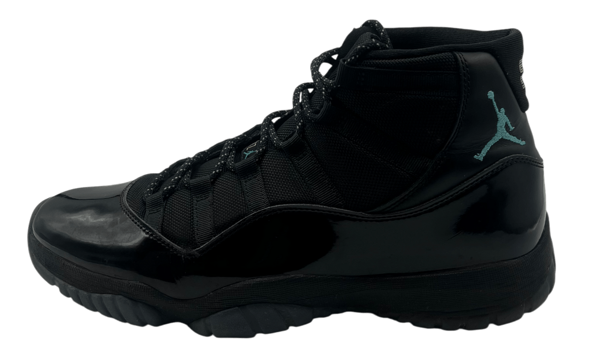 Jordan 11 Retro Gamma Blue (2025) (PreOwned) (No Box)