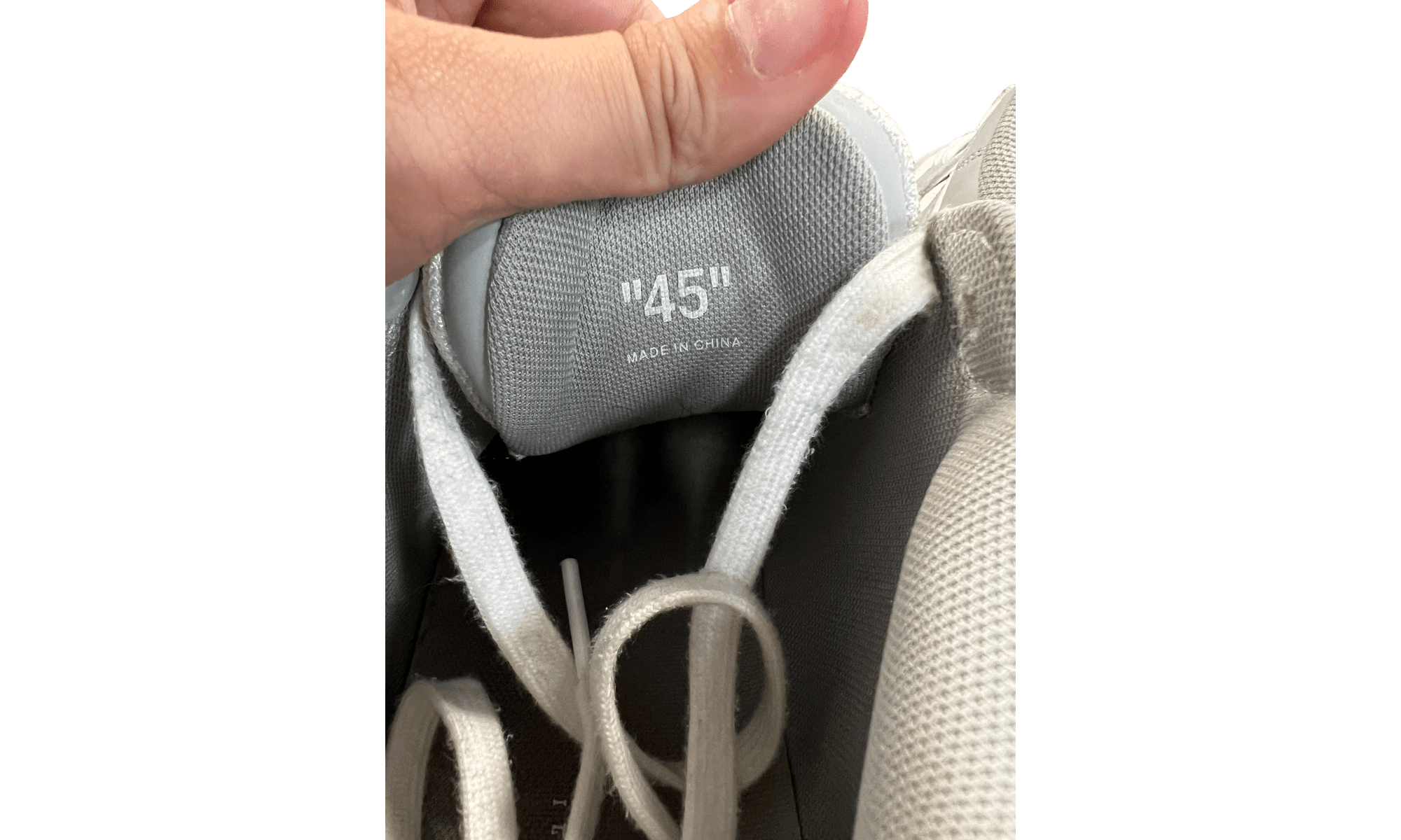 Off White Out The Office White Sneaker (PreOwned)