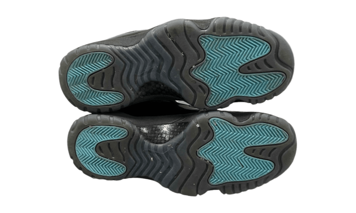 Jordan 11 Retro Gamma Blue (2025) (PreOwned)