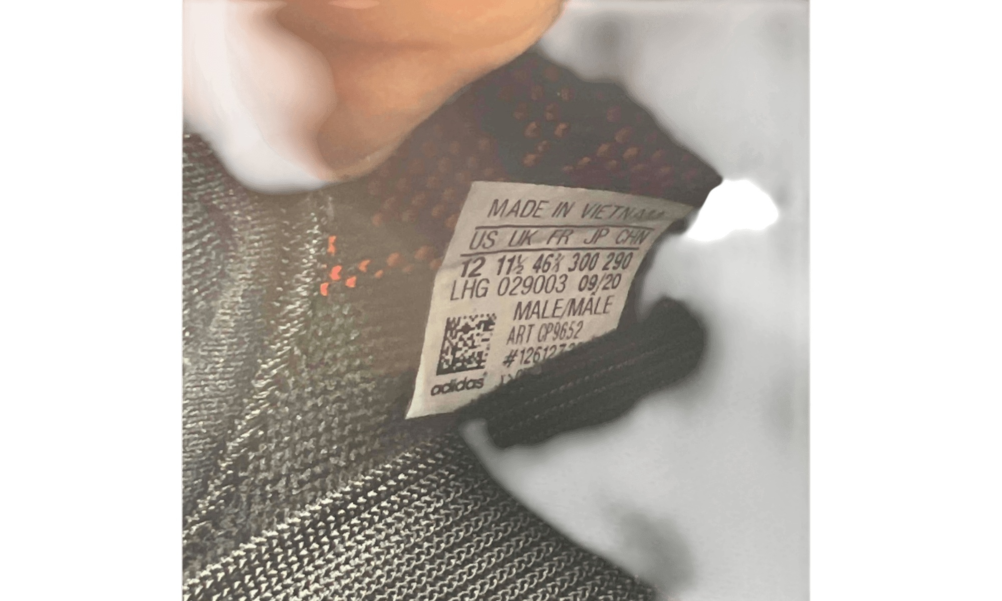 Adidas Yeezy 350 Boost "Bred" (PreOwned)
