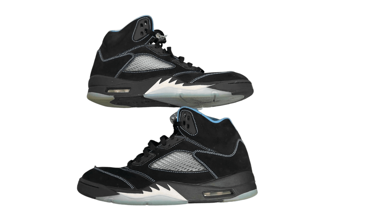 Jordan 5 Retro Black University Blue (2026) (PreOwned) (No Box)