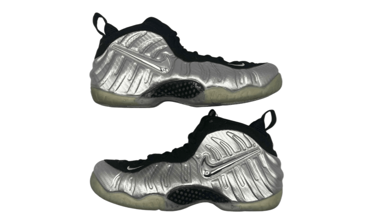 Nike Air Foamposite Pro Metallic Silver (PreOwned)