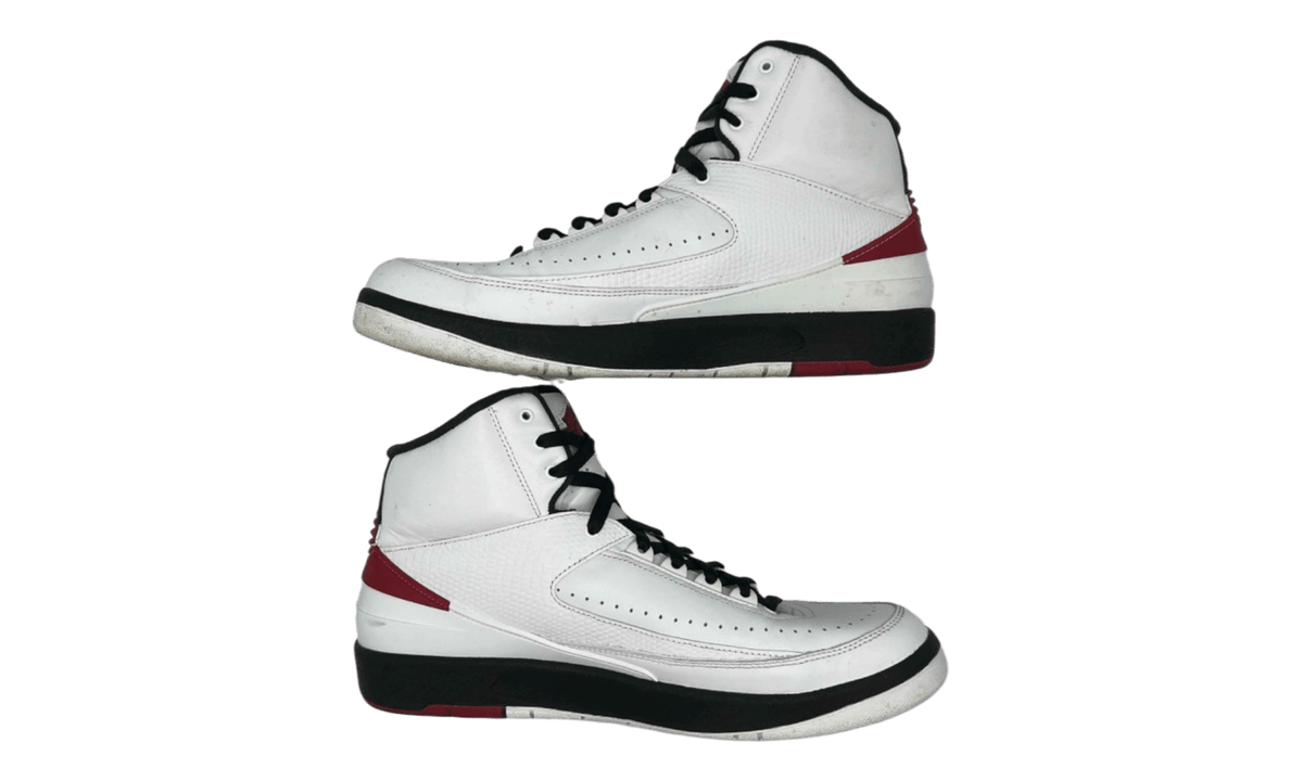 Jordan 2 Retro OG Chicago (2022) (Preowned) (No Box)