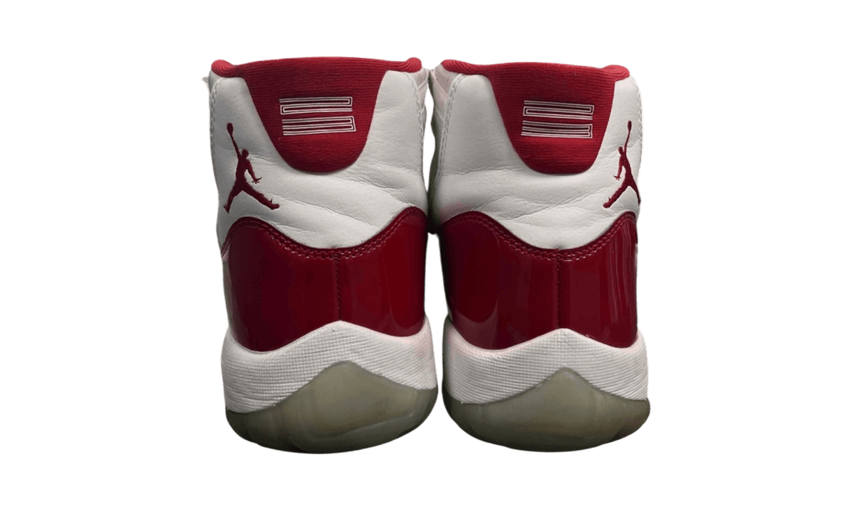 Jordan 11 Retro Cherry (2022) (PreOwned)