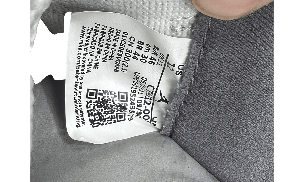 Air Jordan 11 Retro "Cool Grey" 2021 (PreOwned) (No Box Lid)