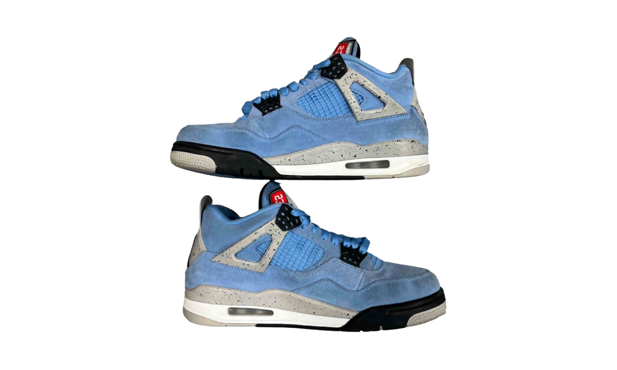 Air Jordan 4 Retro "University Blue" (PreOwned)