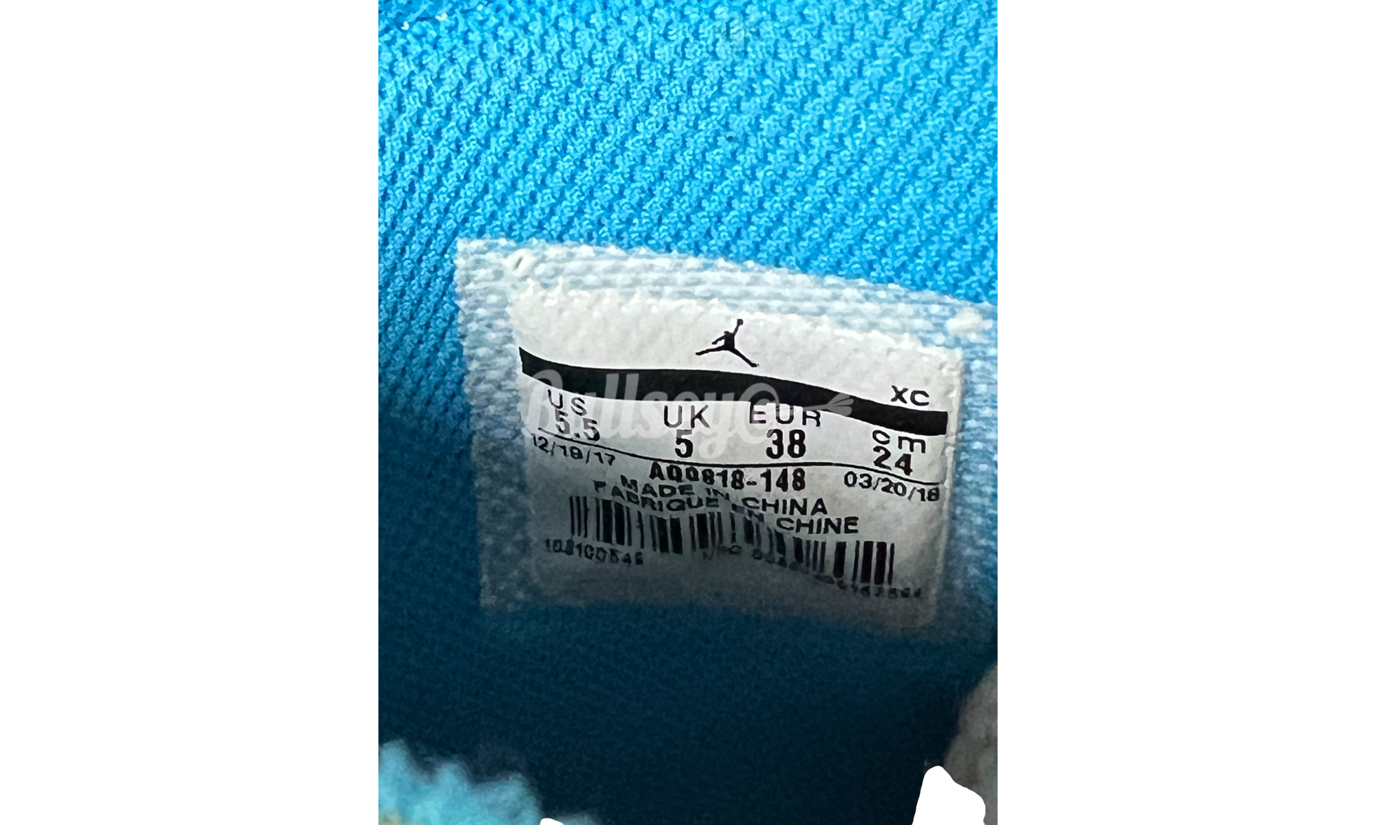 Nike Air Jordan 1 Retro High "University Blue" Off-White (PreOwned)