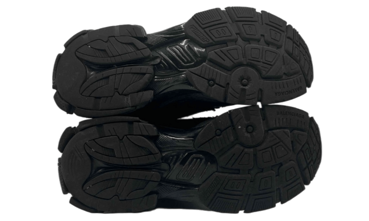 Balenciaga Runner Sneaker Triple Black (PreOwned) (No Box)