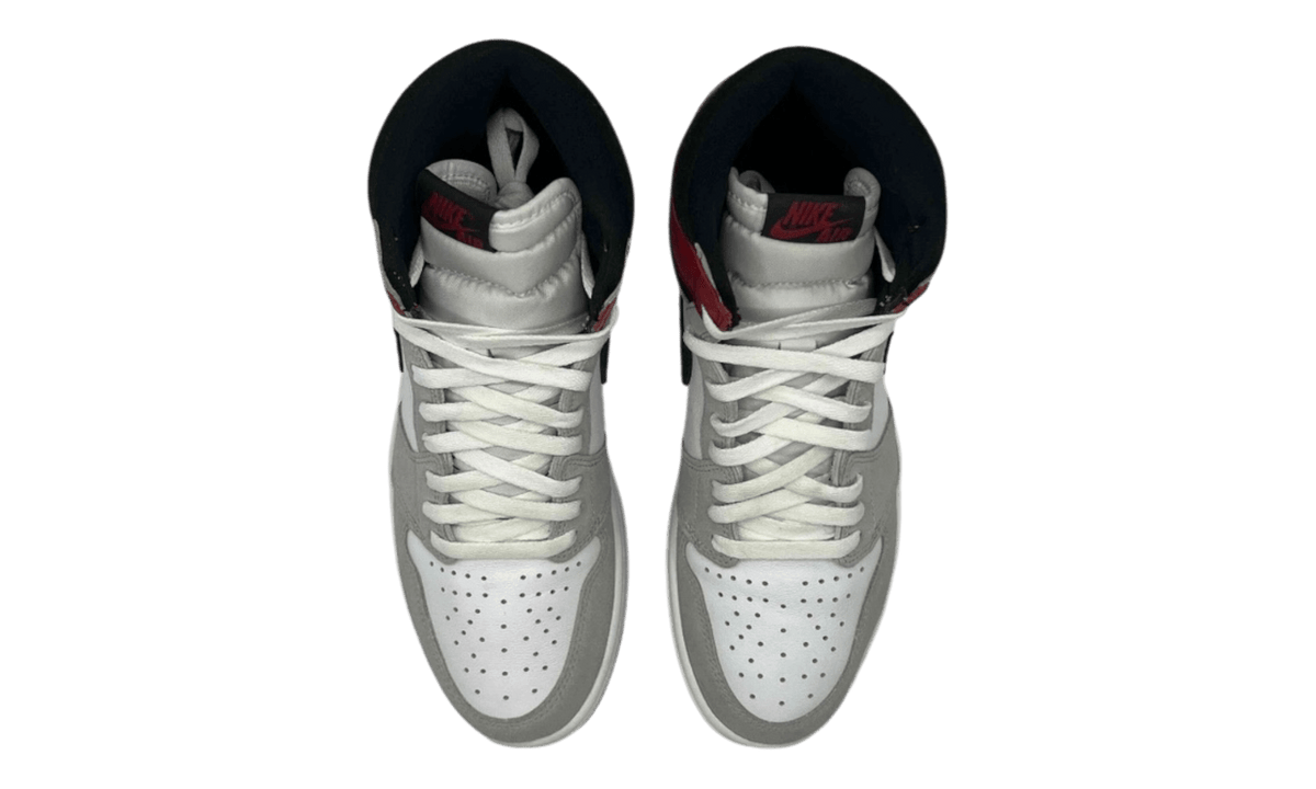 Jordan 1 Retro High Light Smoke Grey (PreOwned)