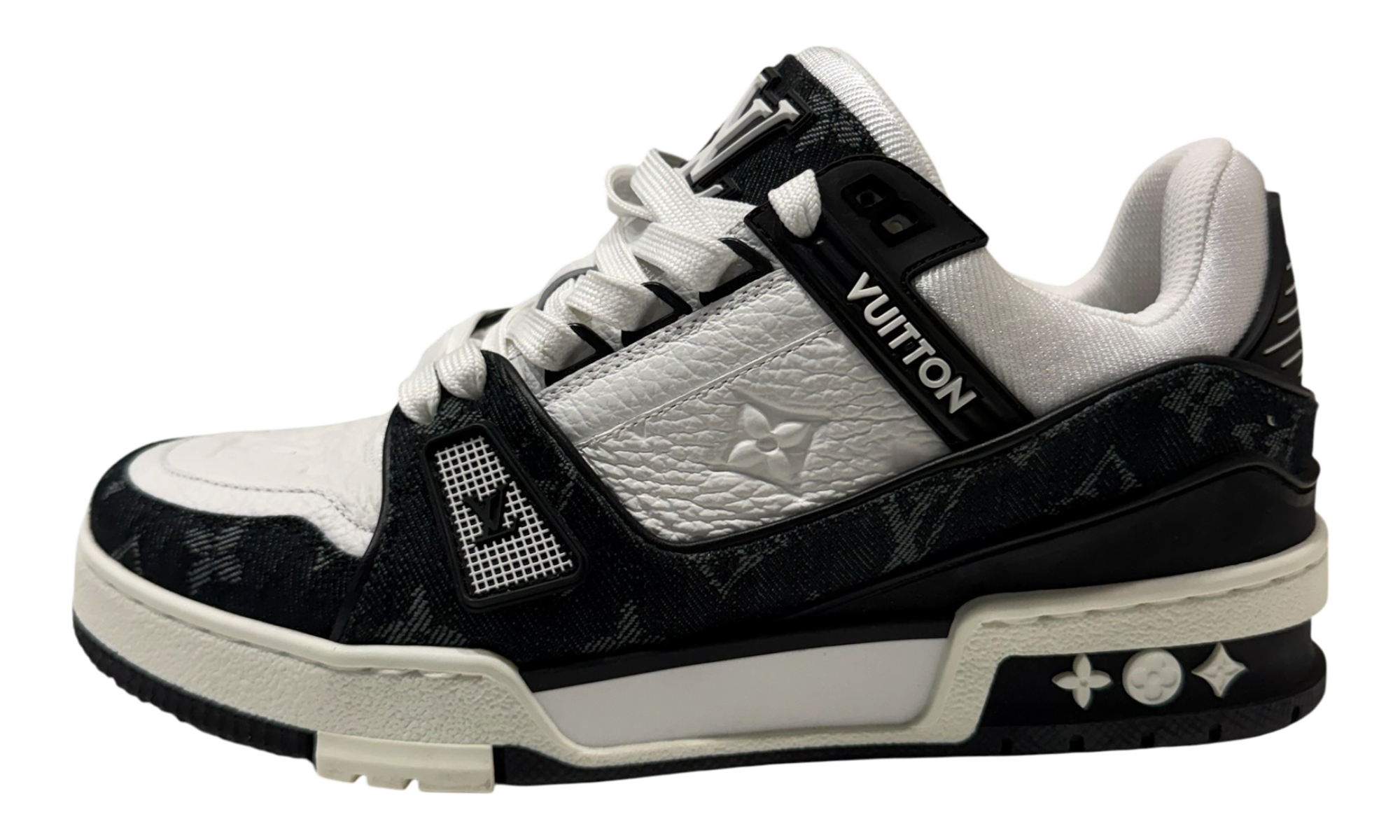 Louis Vuitton LV Trainer White Black (Preowned)